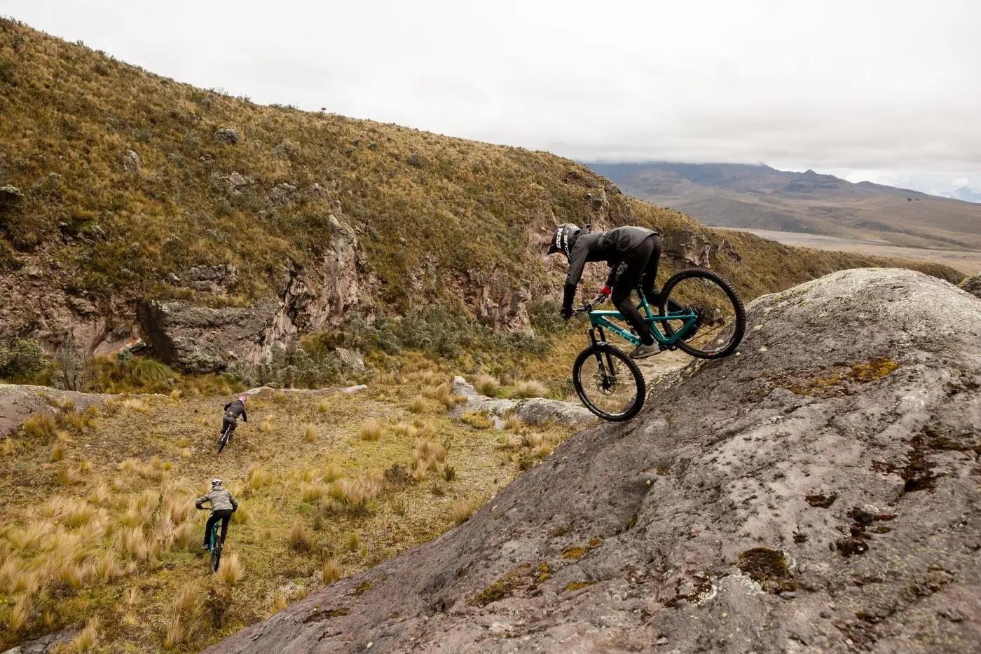 Advanced mountain biking in Ecuador
