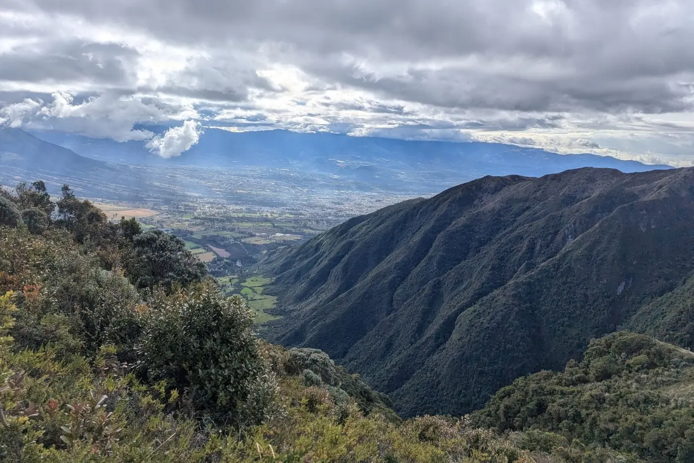 Advanced mountain biking in Ecuador