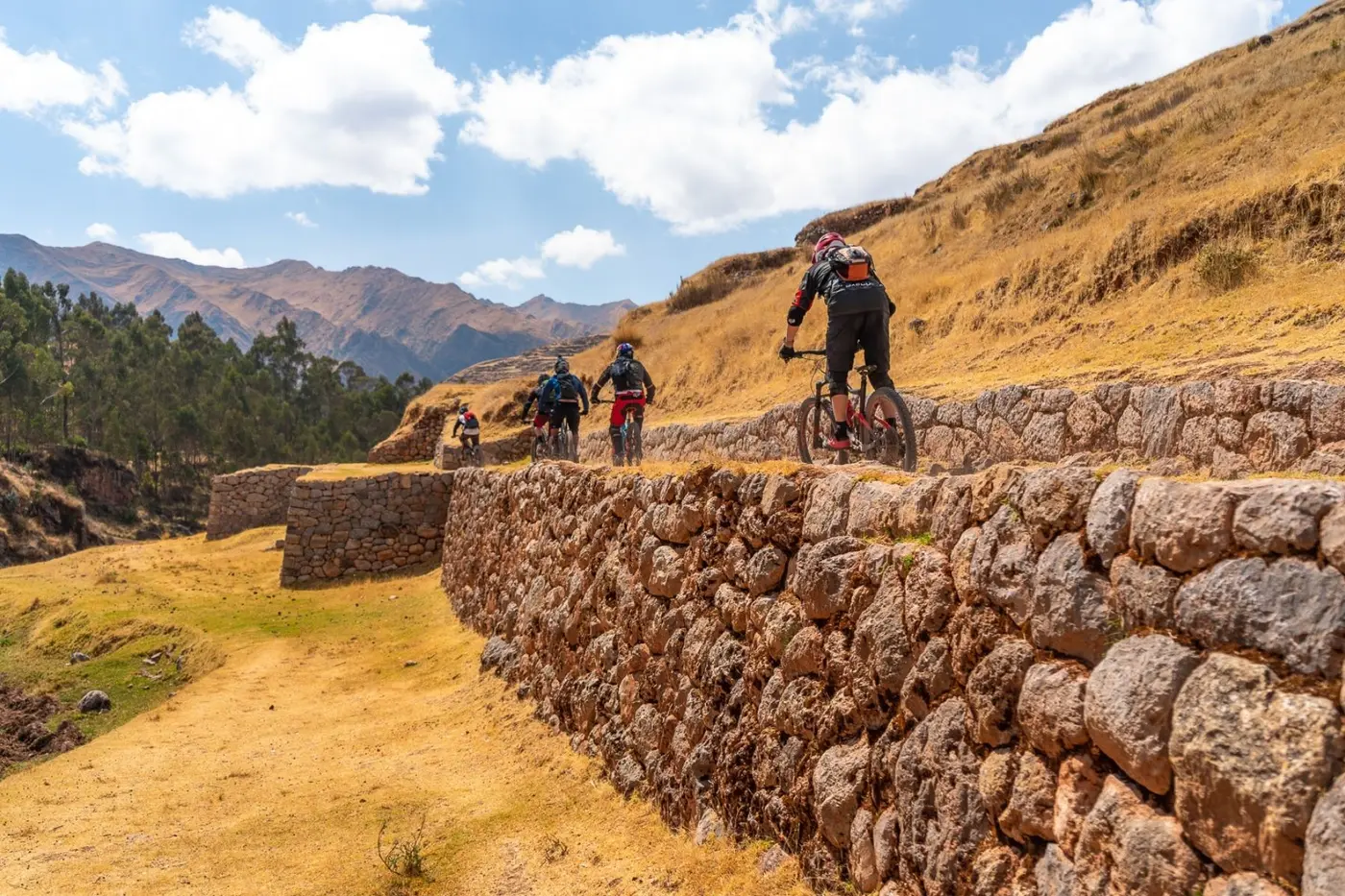 Mountain biking in the Peruvian Andes